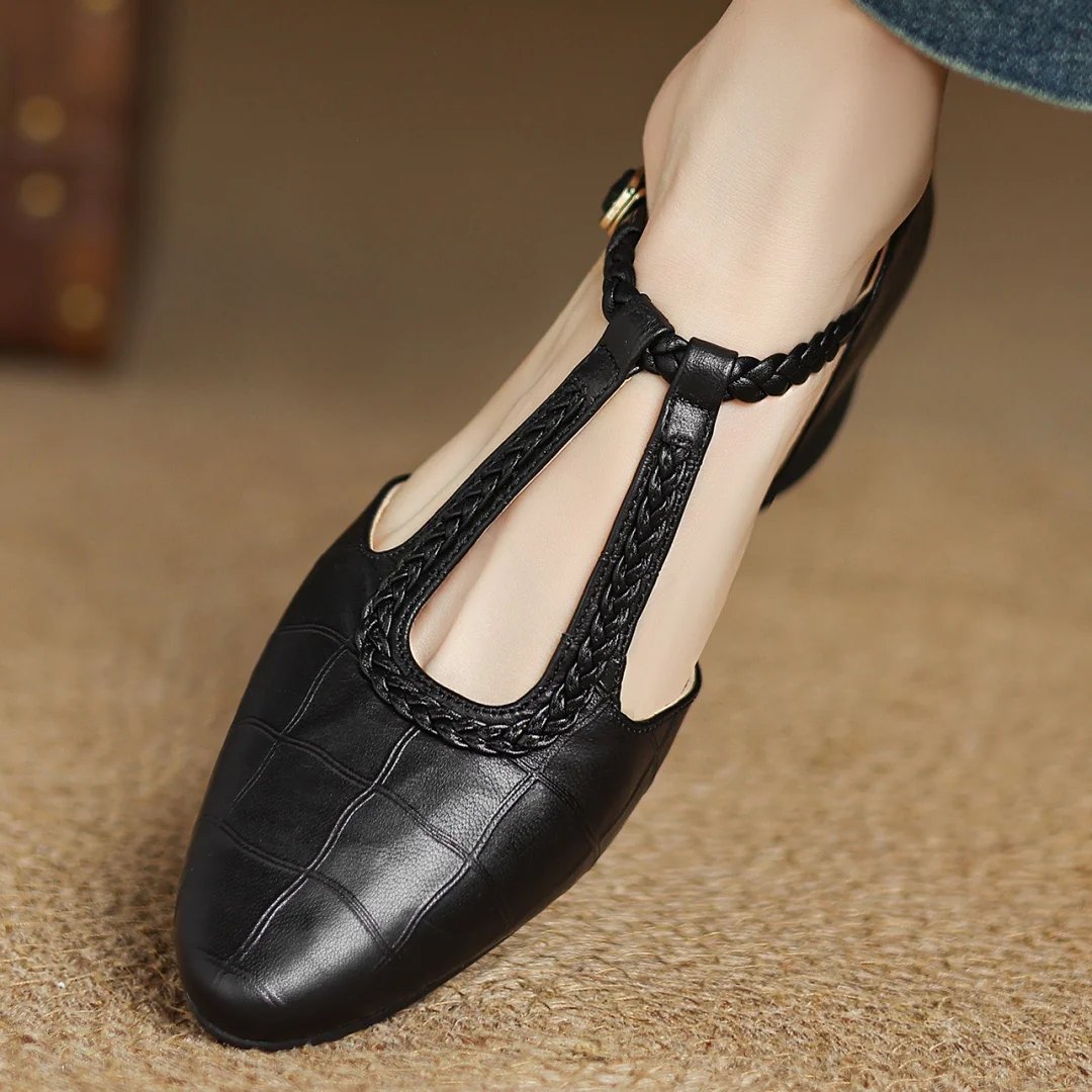 Sarah | Classic Mary Jane Elegance