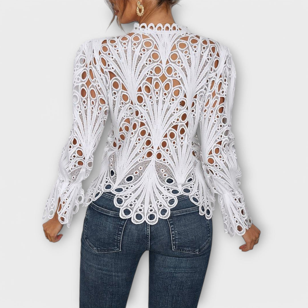 Malina – Elegantní Krajková Blůza