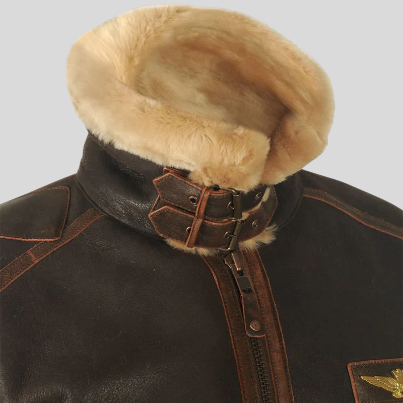 Valmont - Nadčasový Aviatický Styl