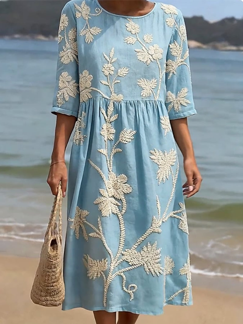 Casual women's dress with floral print