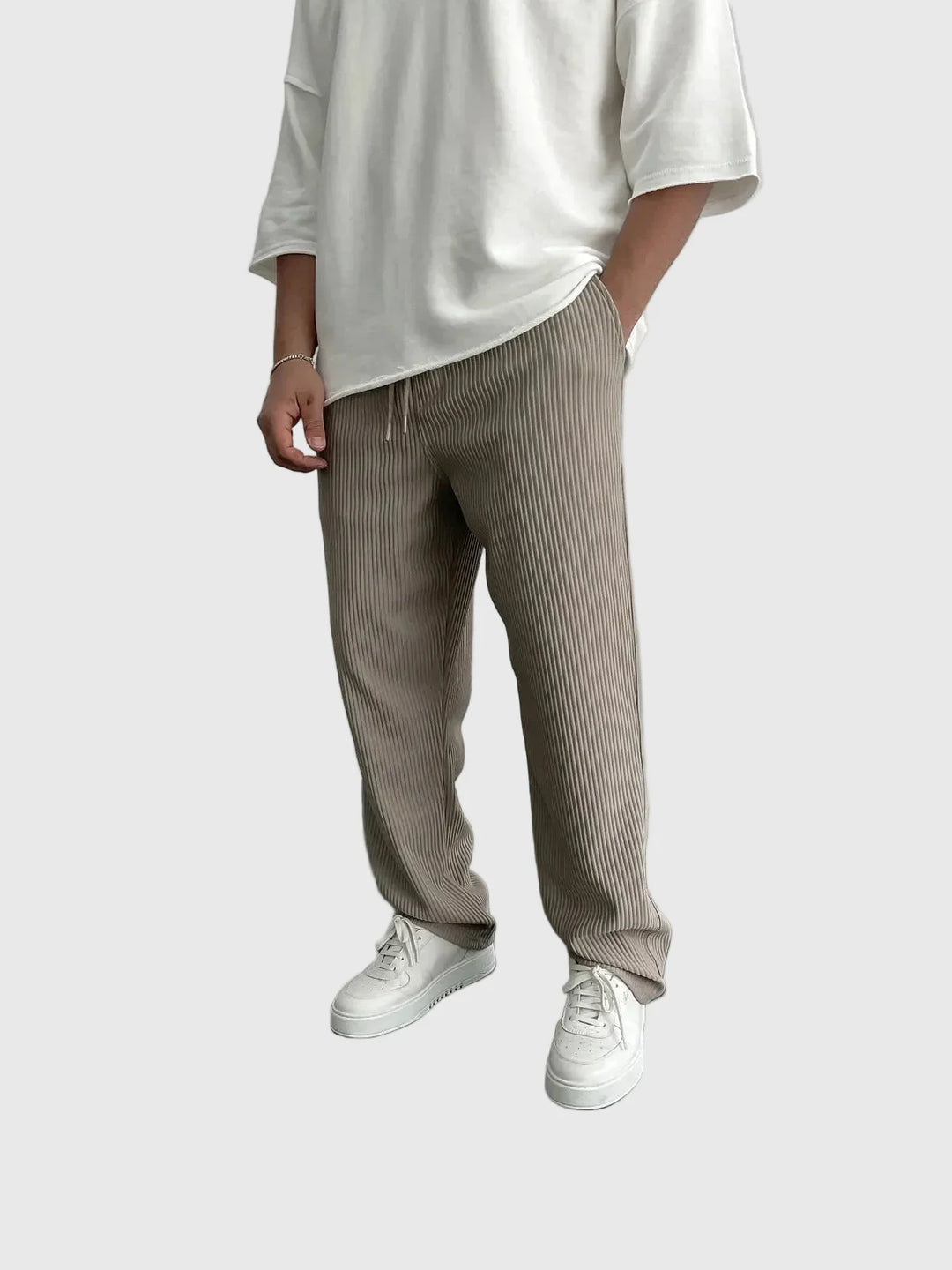 Javier | Relaxed Ribbed Trousers