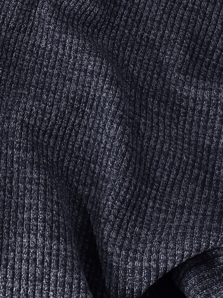 Daniel | Refined Cozy Turtleneck