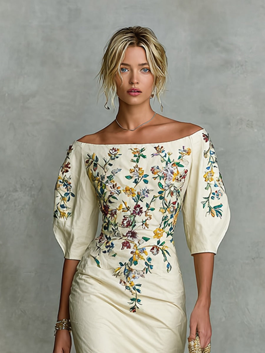 Jayna | Mid-length Dress with Floral Embroidery