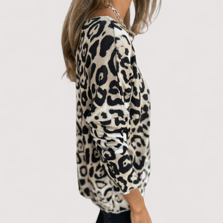 Zlata – Ležérní dámské tričko s leopardím vzorem