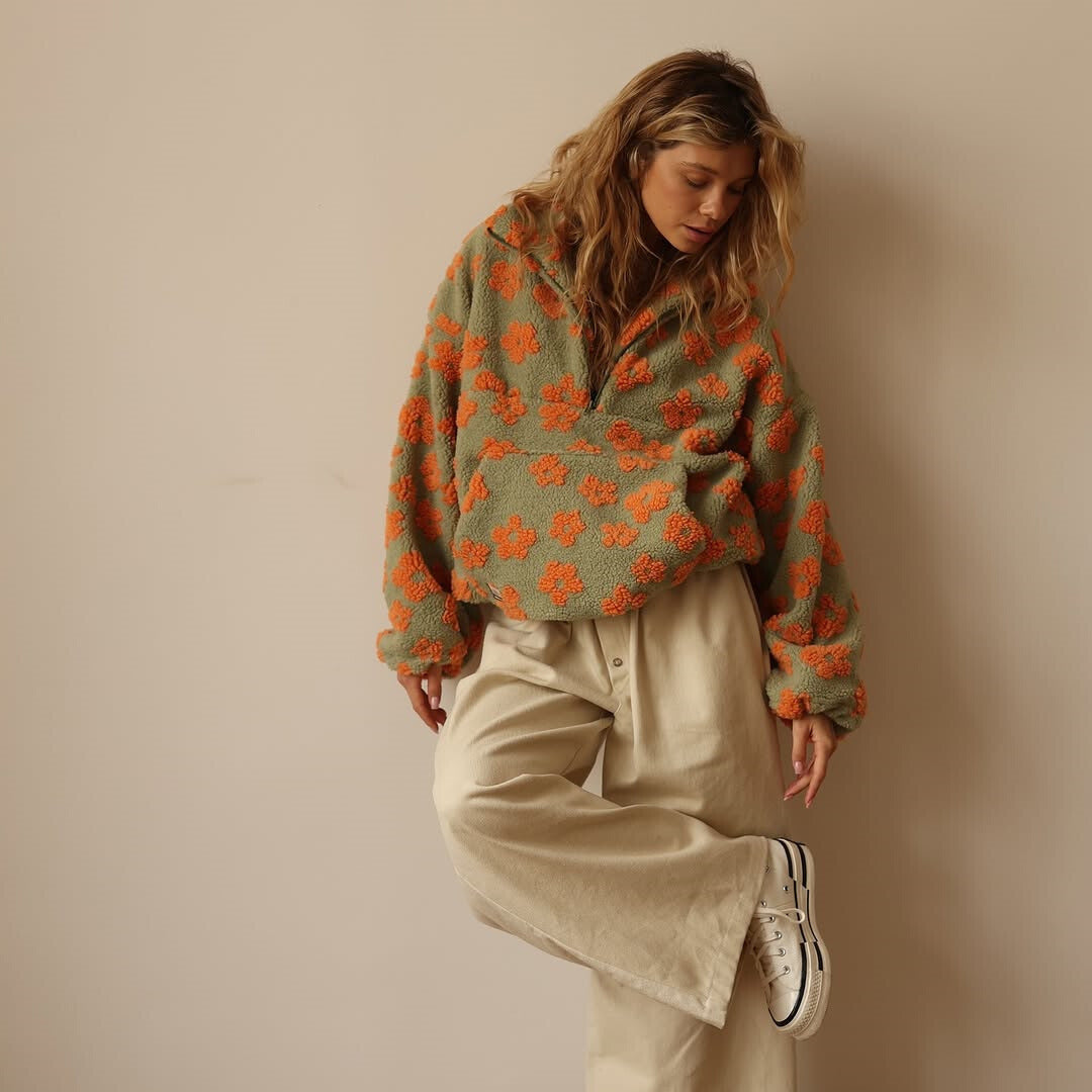 Daisy™ Cozy Fleece Pullover – Soft Sherpa Feel &amp; Relaxed Boho Fit