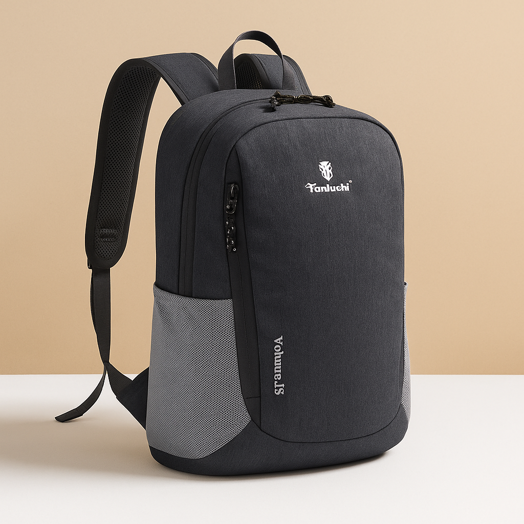Lightweight waterproof backpack for women | Ilse
